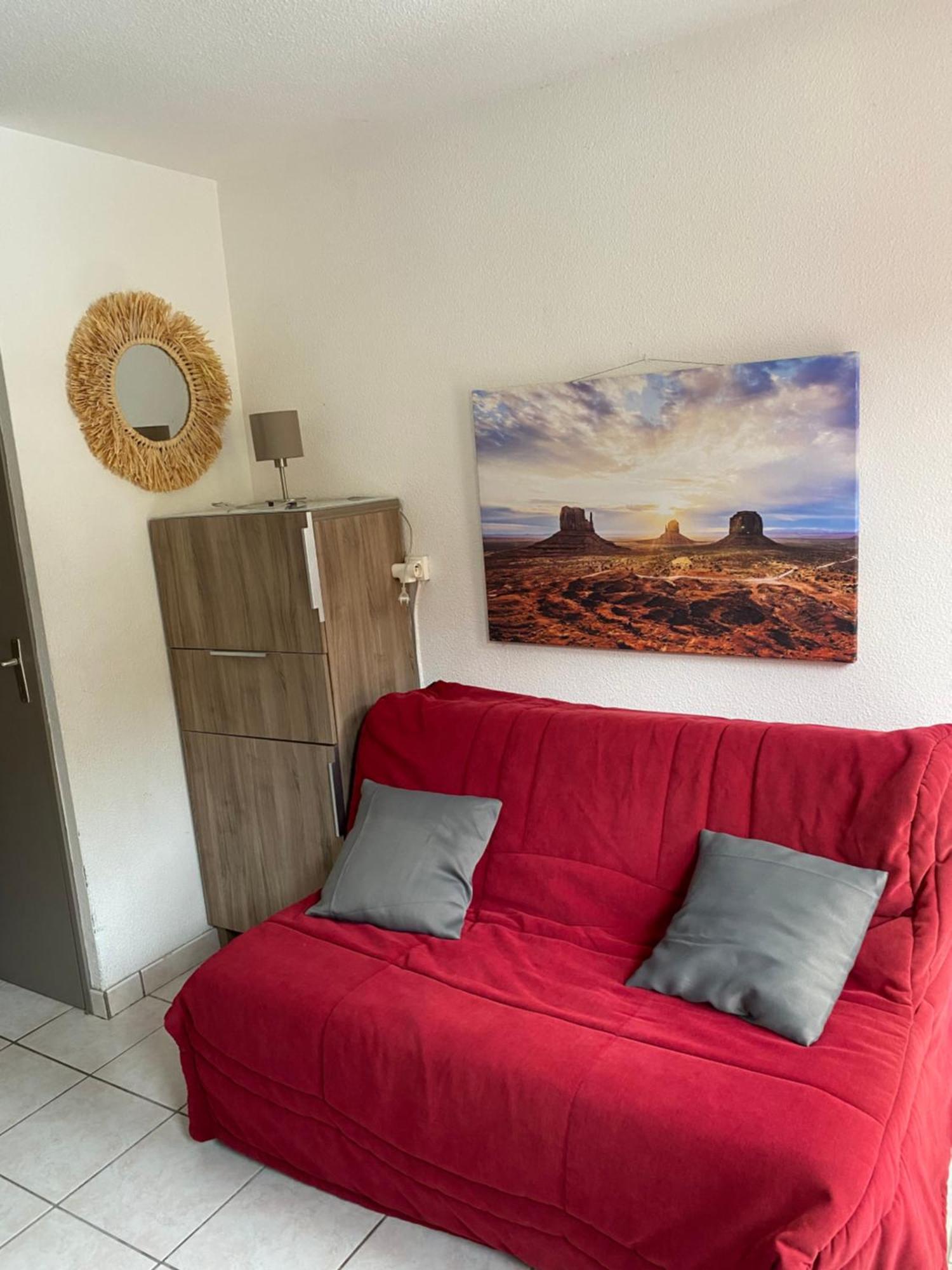 Le Petit Soleil Apartment